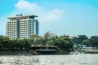 Radisson Blu M'Bamou Palace Hotel, Brazzaville Hotels near Loufoulakari Falls
