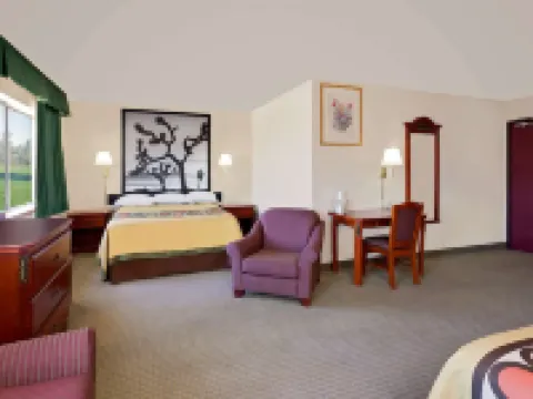 Super 8 by Wyndham Yucca Val/Joshua Tree Nat Pk Area Hotels in Yucca Valley