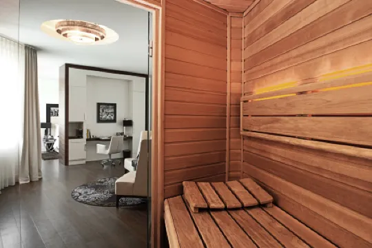 Roomers Berlin Steinplatz, Autograph Collection