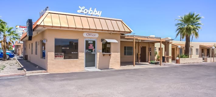 OYO Hotel Yuma AZ - I-8 US-95 Các khách sạn ở Yuma