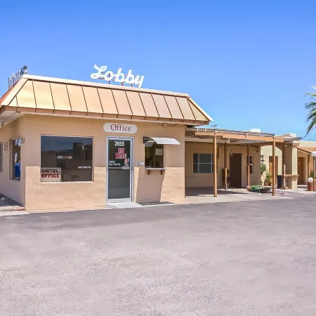 OYO Hotel Yuma AZ - I-8 US-95