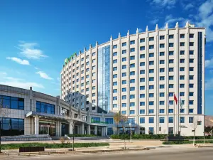 Popular Hot Spring Hotels in Xining