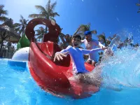 Hotel Parque Das Fontes - Beach