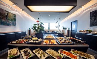 Arli Hotel Business and Wellness