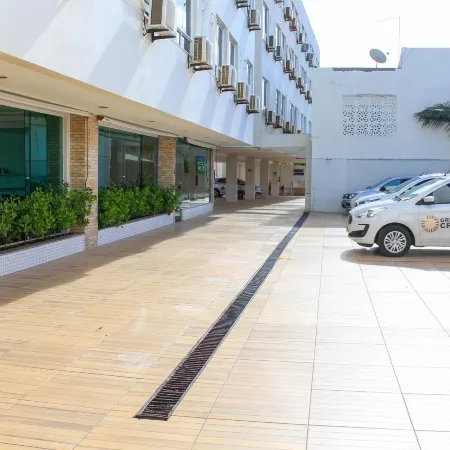 Simas Praia Hotel
