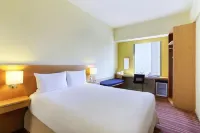 ibis Deira Creekside Dubai Hotel di Pelabuhan Saeed