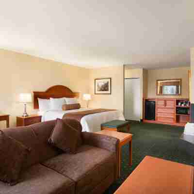 Travelodge by Wyndham Strathmore Rooms