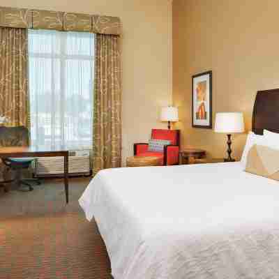 Hilton Garden Inn Manhattan Rooms