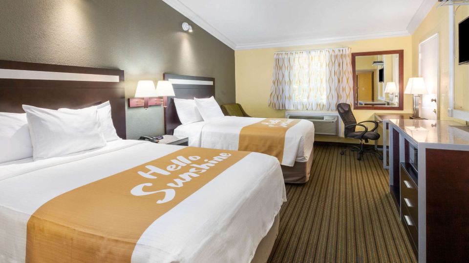 Days Inn by Wyndham Nanuet / Spring Valley