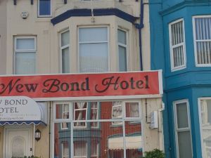 New Bond Hotel