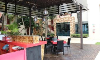 Grand City Hotel Cancun
