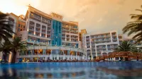 Splendid Conference & Spa Resort Hotel a 