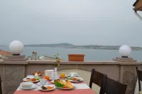Ayvalık Palas Hotel Hotels in Fevzipasa-vehbibey Mahallesi