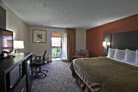 Chicago Club Inn & Suite