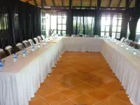 Hideaway Rio Celeste Hotel