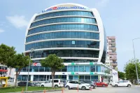 Elips Royal Hotel & Spa Hotels near IKEA AVM