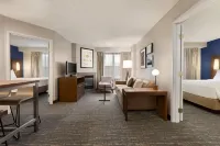 Residence Inn Norfolk Airport Hoteles en Norfolk