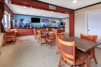 Baymont by Wyndham Perrysburg/Toledo Hotels in Perrysburg