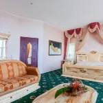 1001 Nights Hotel in zona Dvorets Yusupovykh