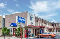 Flamingo Inn فنادق في سيسايد هايتس