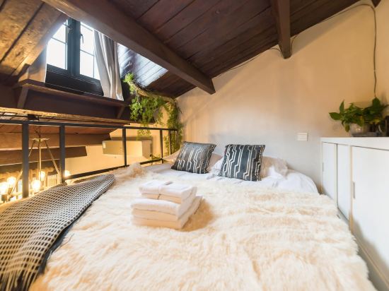 里弄空間公寓（襄陽北路分店）