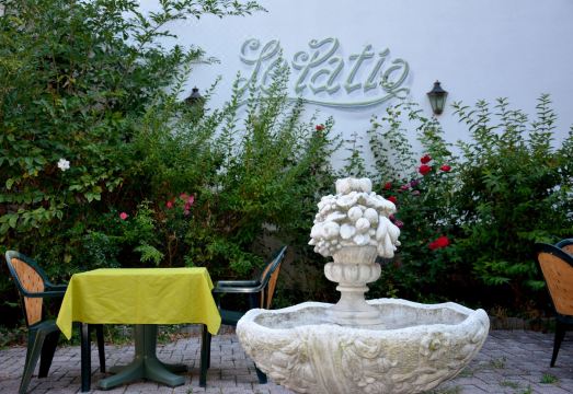 로지스 호텔 뒤 센터