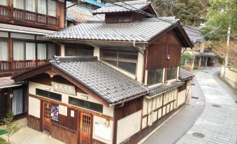 Yudanaka Onsen Yamazakiya