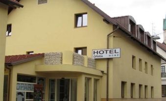 Hotel Opara