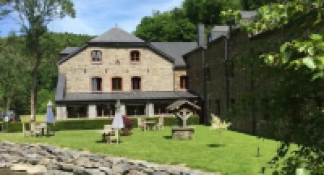 Hotel le Moulin Simonis โรงแรมใน