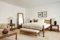 The Mandala Suites Hotels in Berliini