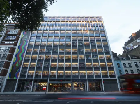 Citizenm London Victoria Station Отели рядом с достопримечательностью «Букингемский дворец»