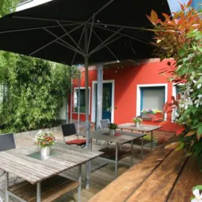 Hotel Verdi Các khách sạn gần Cảng Rostock