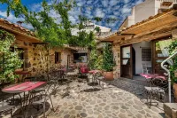 Albergo Diffuso Mannois Hotels in Galtellì