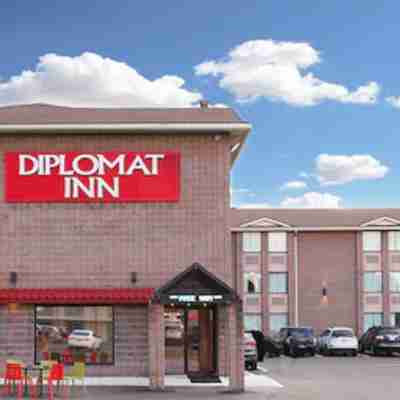 Diplomat Inn Hotel Exterior