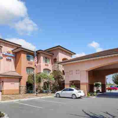 Comfort Inn Marina on the Monterey Bay Hotel Exterior