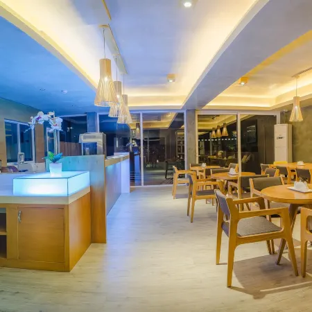 Twin Tides Panglao
