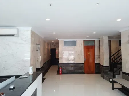 Batam Harbour Hotel 2 Отели в г. Batu Ampar