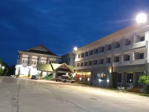 Tangerine Ville Hotel