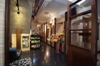 Mine Home Hotel Cihampelas