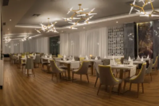 Hotel Covilhã Dona Maria Affiliated by Meliá