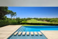 Vale Do Lobo Resort - Swimmingpools