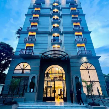 TH BonRoyal Hotel