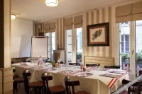 Hotel & Restaurant le Central Trouville Hotels in Trouville-sur-Mer