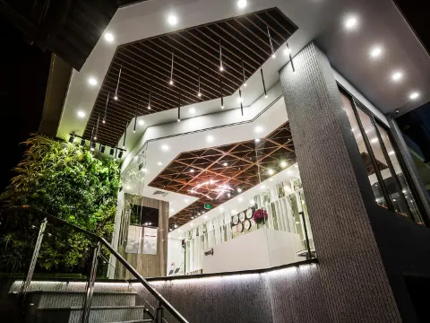 ベニュー ホテル