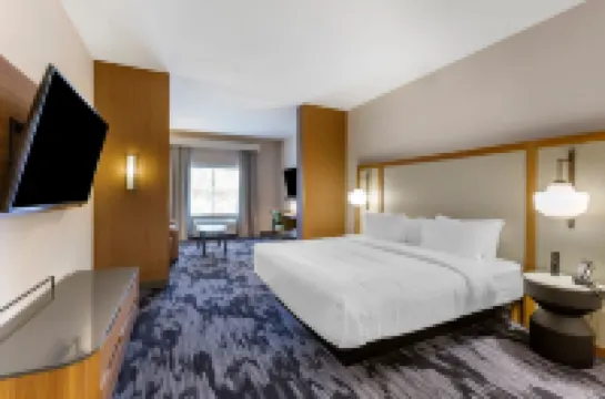 Fairfield Inn & Suites Sandusky Hotels in 
