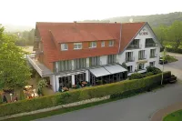Landidyll Hotel Zum Freden Hotels near Bad Laer Center