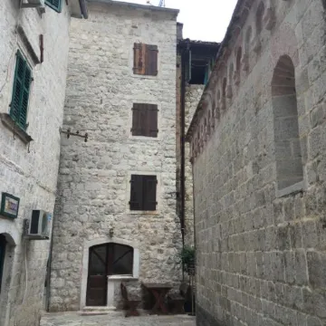 Athos Boutique Hotel Отели в г. Котор