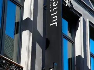 Hotel Julien