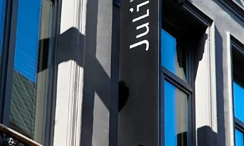 Hotel Julien