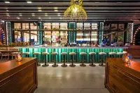 Aurasia Beach Hotel - bar